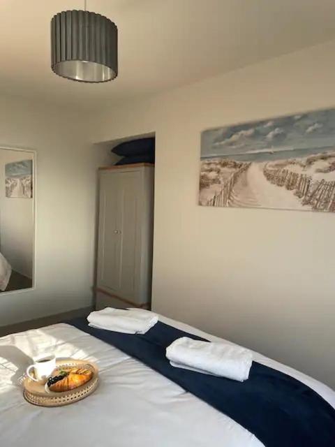 Spectacular 2 Bedroom Balcony Sea View Flat Scarborough Extérieur photo