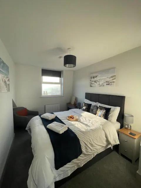 Spectacular 2 Bedroom Balcony Sea View Flat Scarborough Extérieur photo